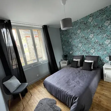 Logement a Brive avec terrasse près du centre-ville et de la Gare avec Netflix Fibre et Stationnements gratuits Extérieur photo